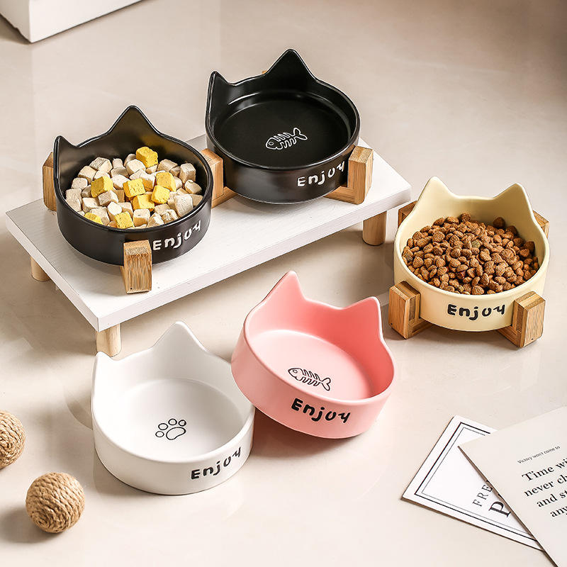 Eco-Friendly Ceramic Pet Bowl – Waterproof Design for Cats & Dogs