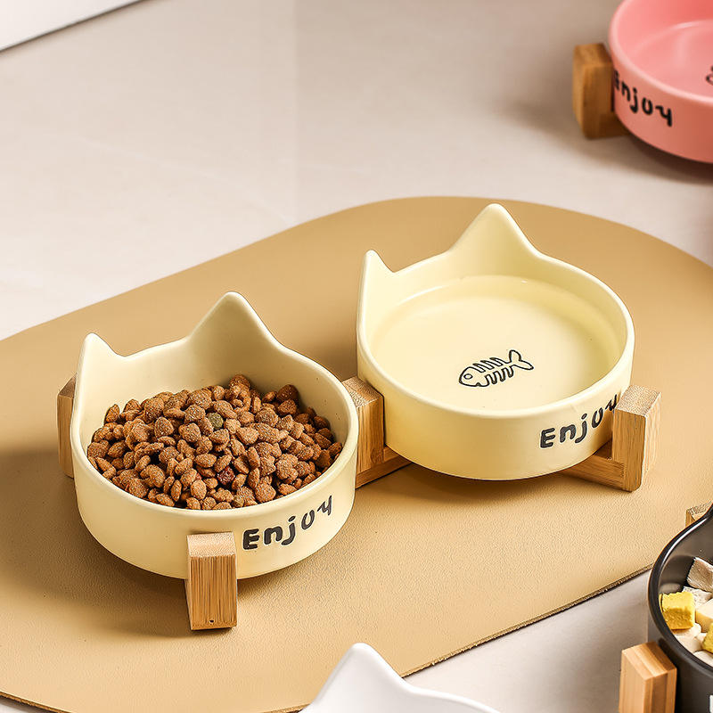Eco-Friendly Ceramic Pet Bowl – Waterproof Design for Cats & Dogs
